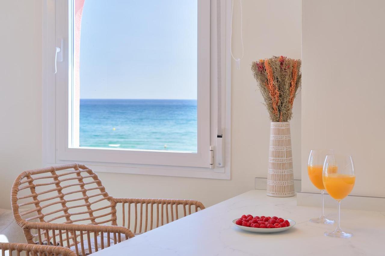 Sea Suite Beachfront มาร์เบยา ภายนอก รูปภาพ