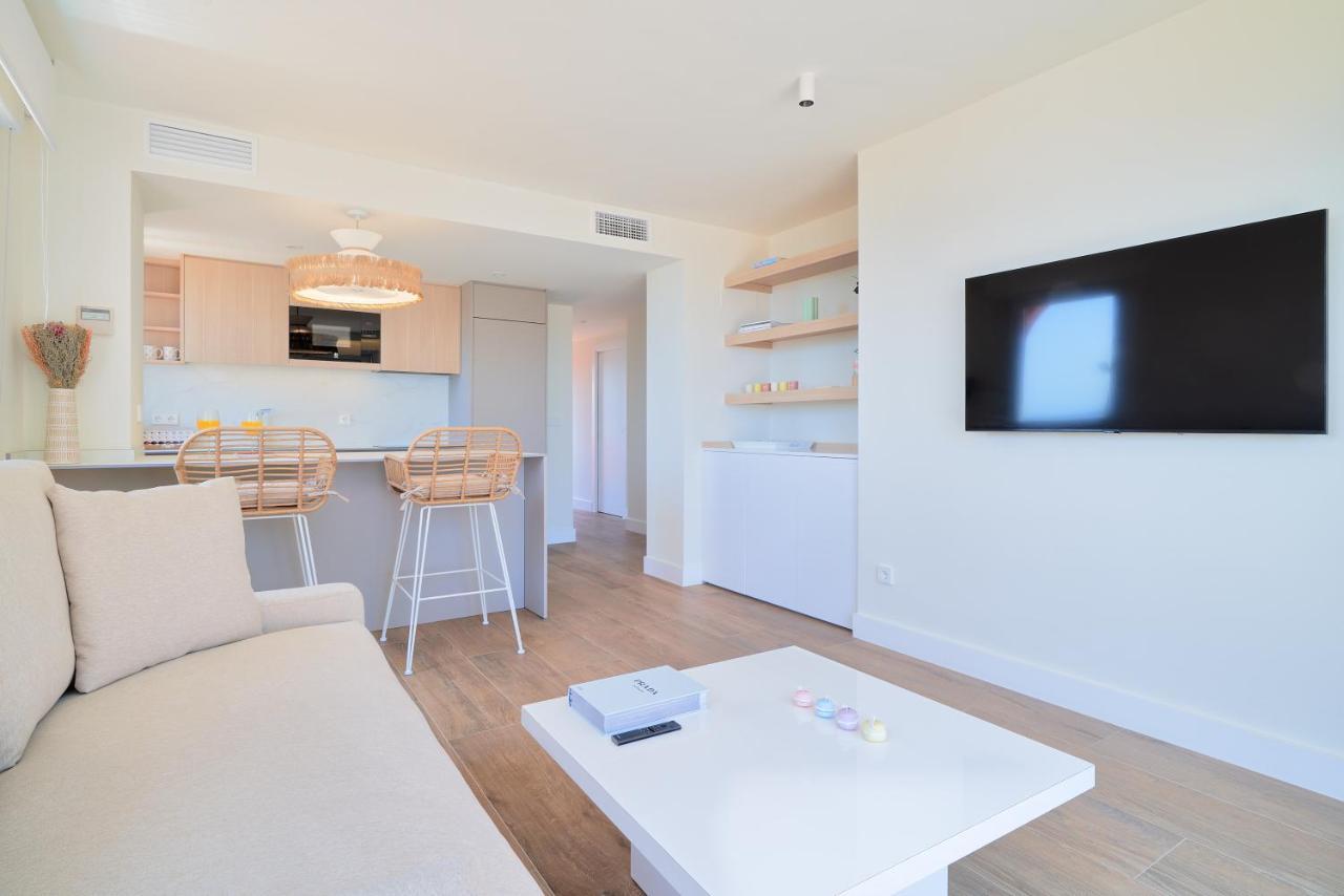 Sea Suite Beachfront มาร์เบยา ภายนอก รูปภาพ